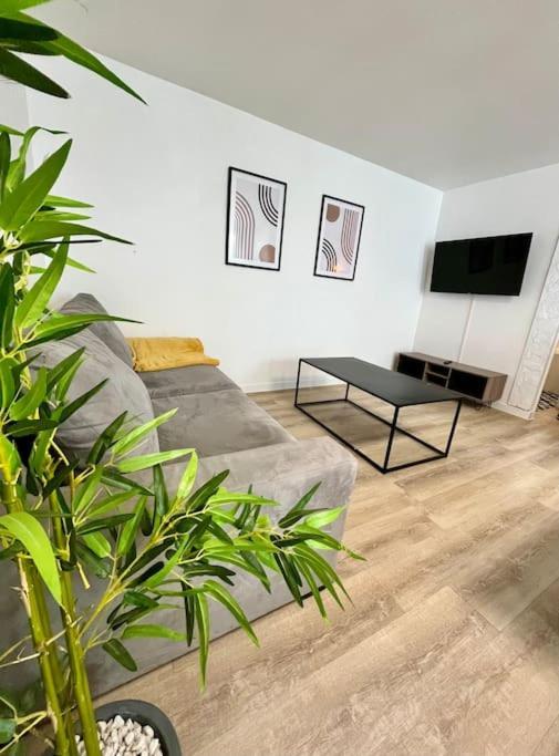 Petite Maison Avec Terrasse La Penne-sur-Huveaune Kültér fotó